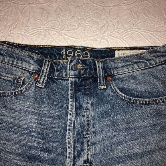 NWOT Gap High Cheeky Mom Roll-Up Jeans, sz 10/30 T - Picture 4 of 7